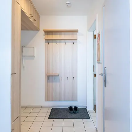 Kaiserhof 4 16 *